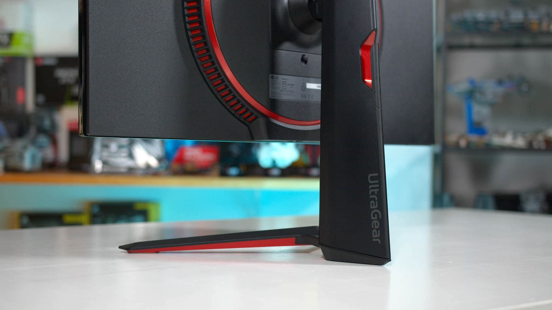 Monitors From LG and Alienware Are Installing Adware on Windows PCs